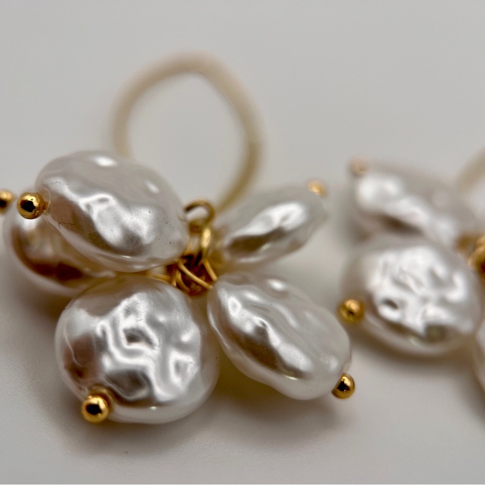 Anthro Natural Pearl Drop Earrings - Picture 3 of 5